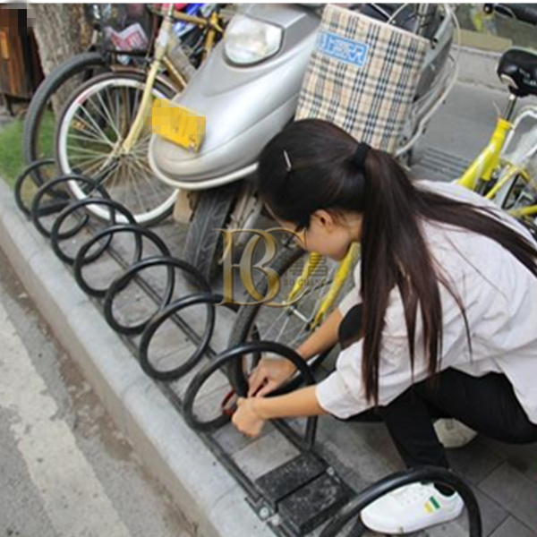 貴州博昌螺旋式自行車停車架特色